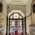 Quiet And Stylish In The Palace District דירה בודפשט